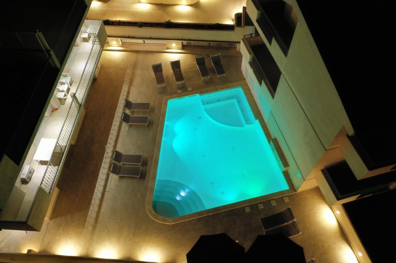 La Contessa Aparthotel Santa Teresa Gallura Eksteriør bilde