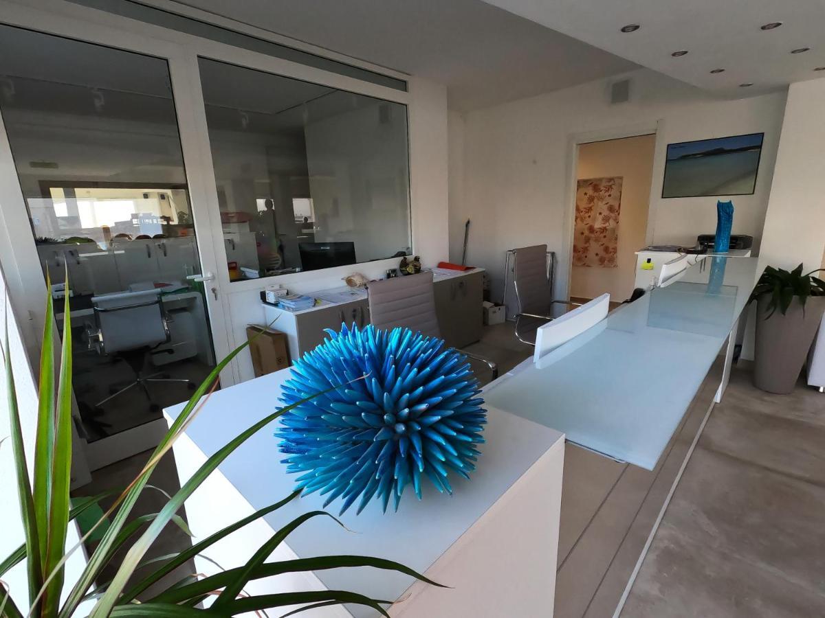 La Contessa Aparthotel Santa Teresa Gallura Eksteriør bilde